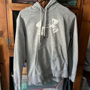 Grey under-armor sweatshirt